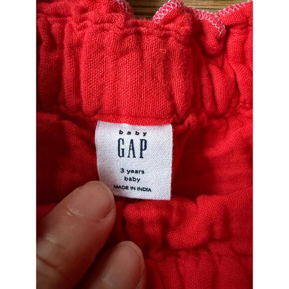 Baby Gap Red Muslin Gauze Smocked Tank Top & Shorts Set Girls 3T 4T - Picture 4 of 5
